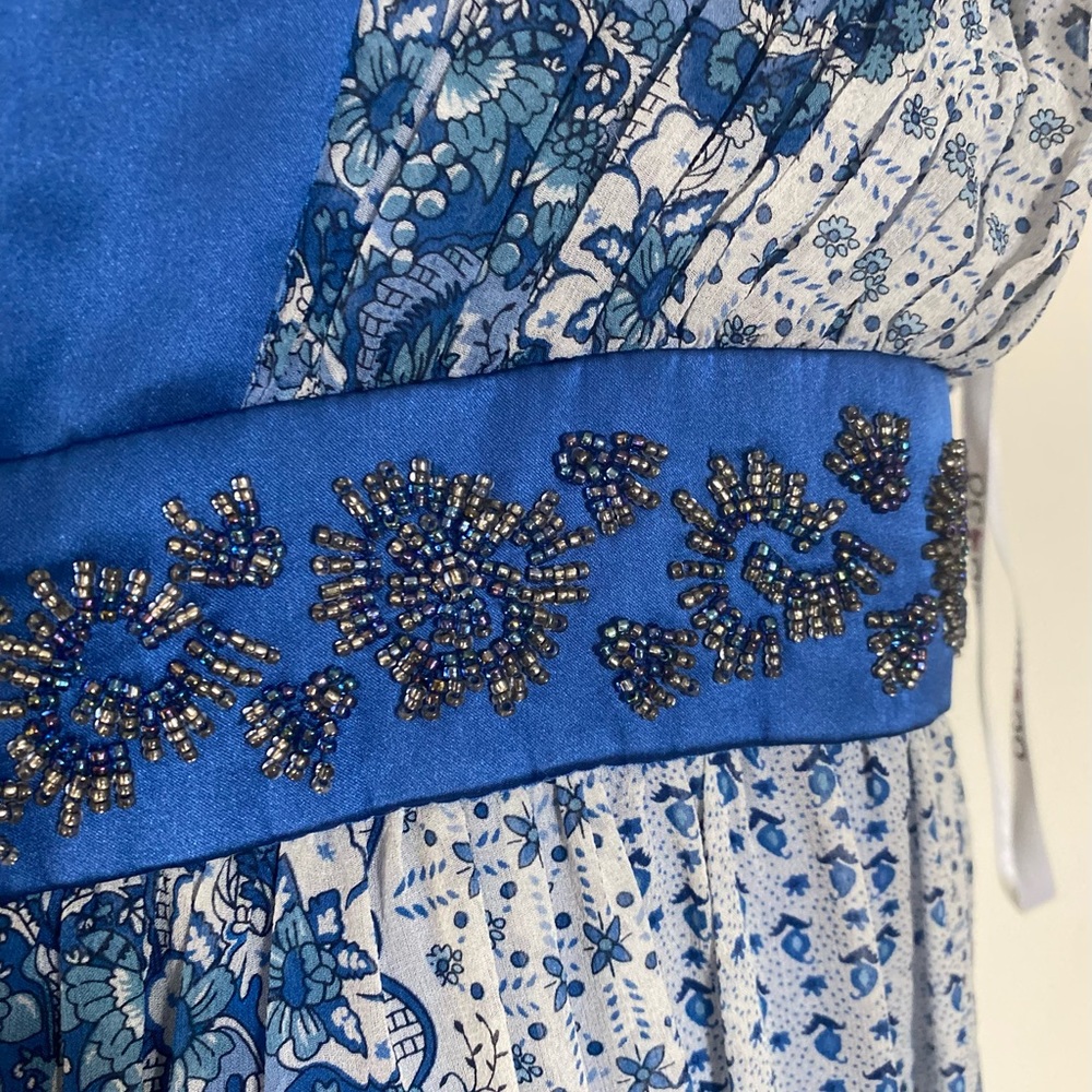 Long Spring dress - Picture 2 of 6